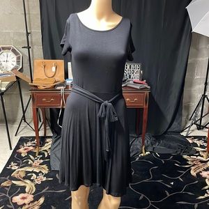 Francesca’s black dress